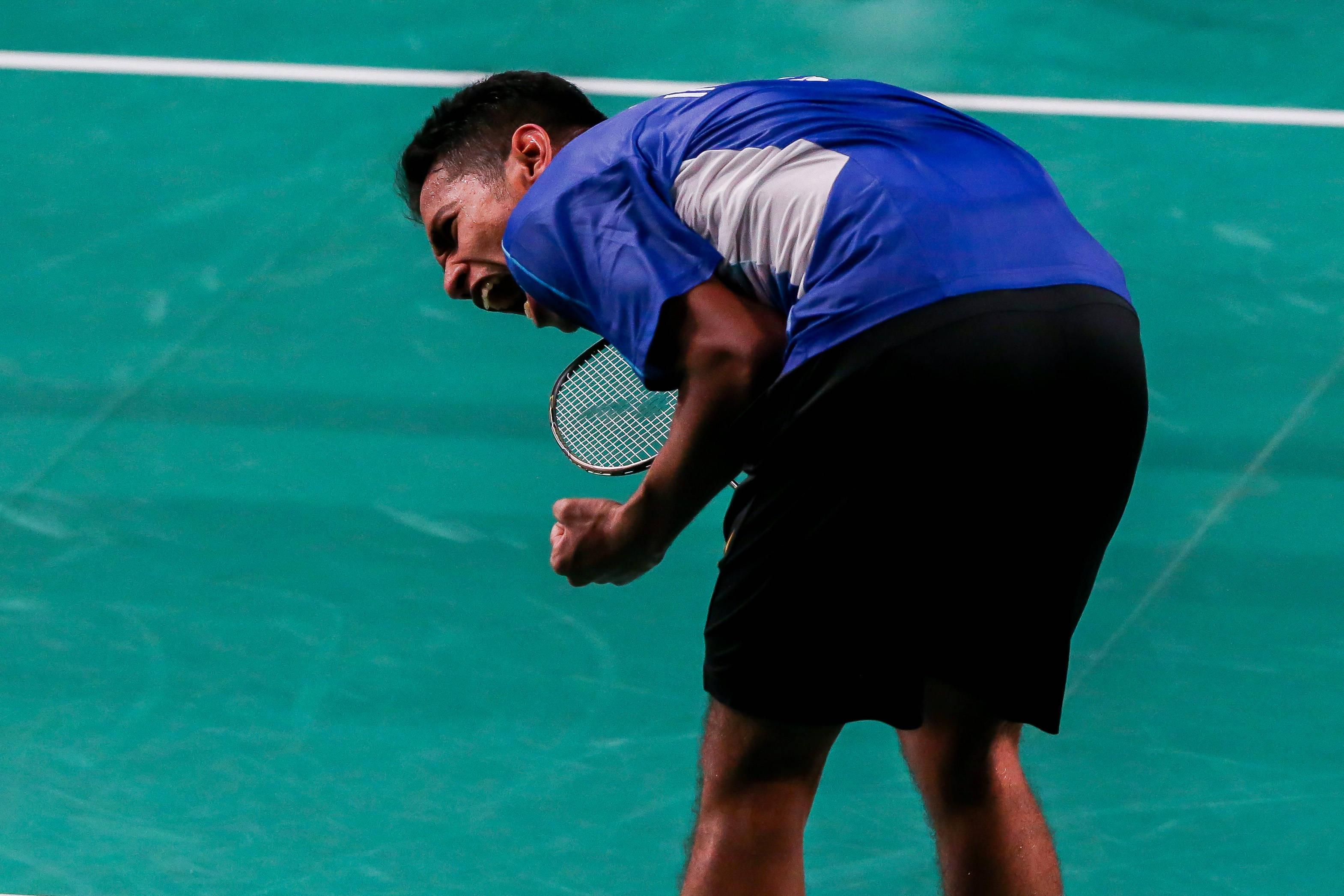 印尼羽毛球队轻取印度羽毛球队，桃田贤斗制霸全场