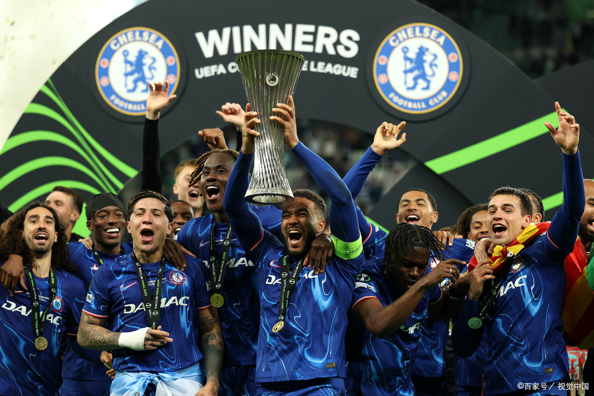 开云足球直播-国际米兰完胜曼联，库尔图瓦关键制胜