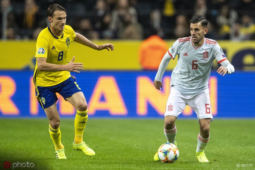 荷兰横扫墨西哥，蒂亚戈高光表现